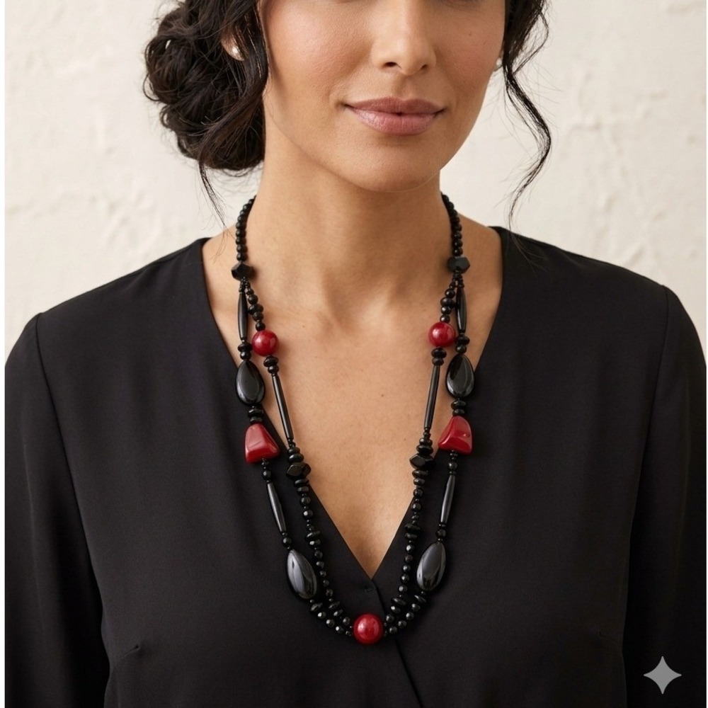 Chico's Beaded Layered Necklace Women‎ OS Black Red Good Chunky Bold Statement
